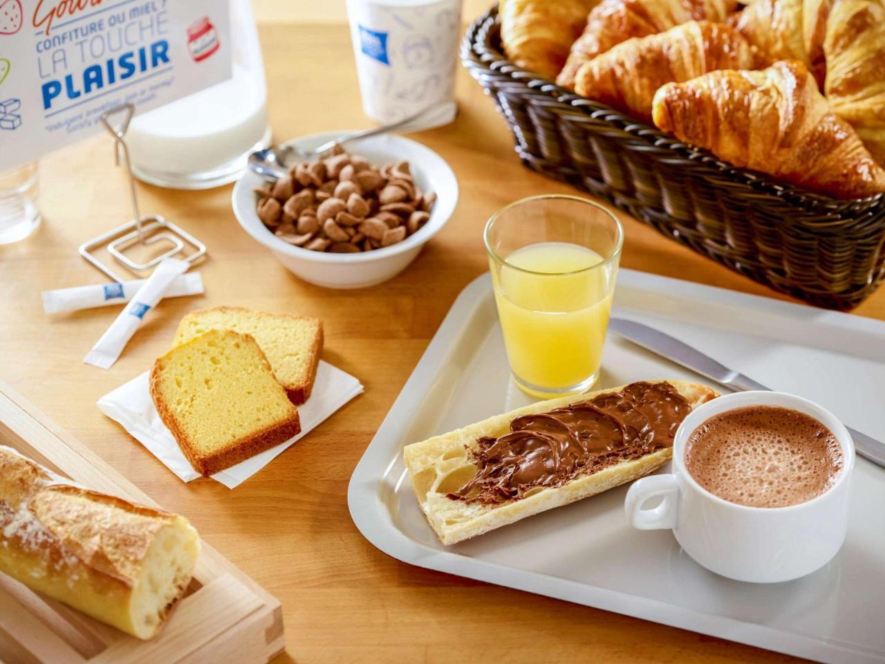 Ibis Budget Alicante Pension Sin Comedor מראה חיצוני תמונה